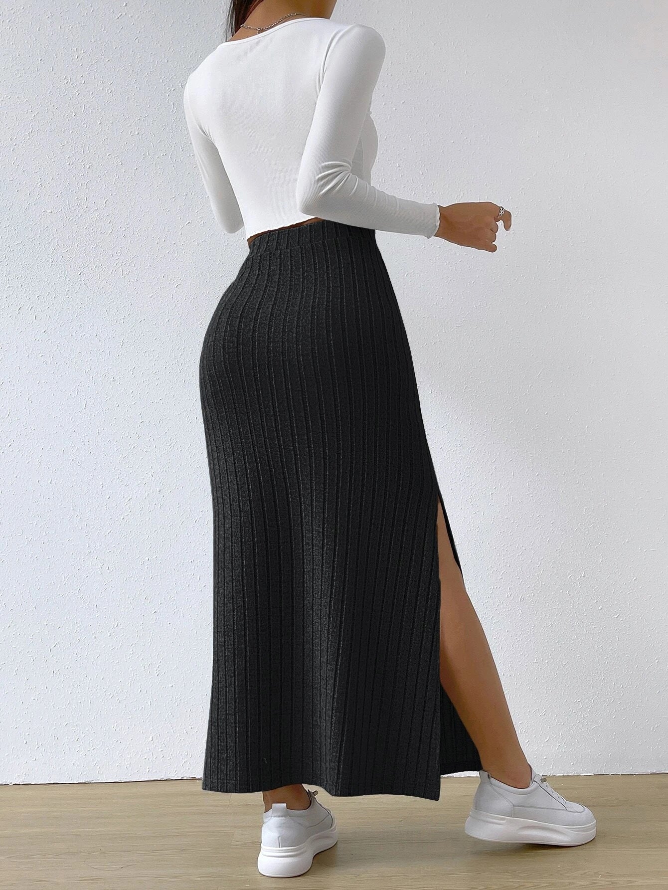 High Waist Side Slit Knitted Skirt