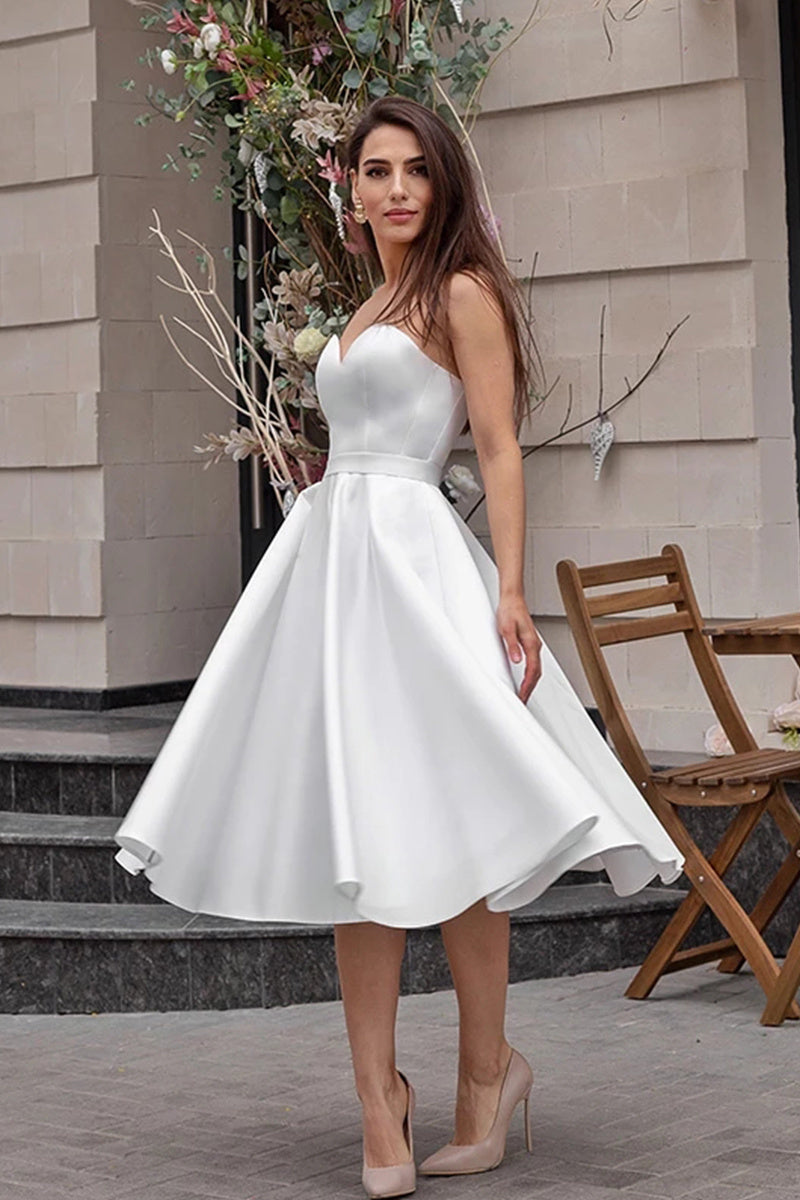 Elegant Strapless French Wedding Dress