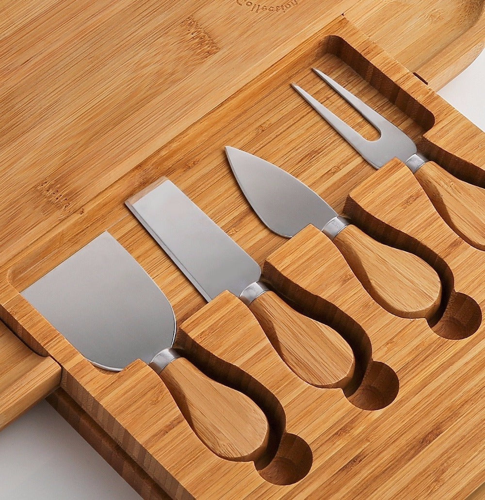 Multipurpose Cheese & Knife Storage Cutting Board