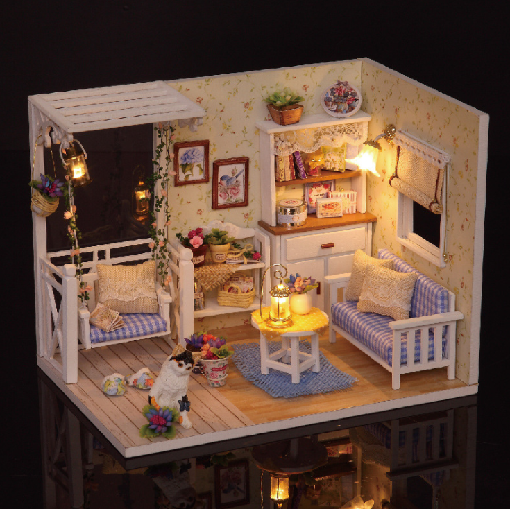 Miniature Dollhouse