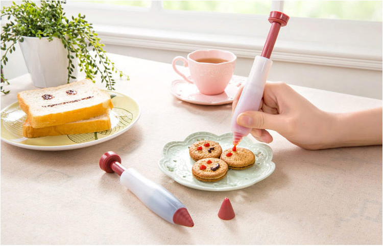 SweetArt Squeeze Decorating Pen