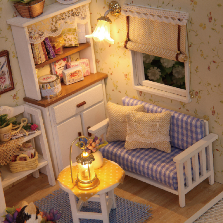 Miniature Dollhouse